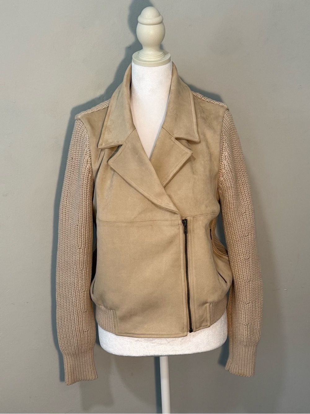 CAbi Cabi #4811 Palladium Bomber Jacket, Size Small